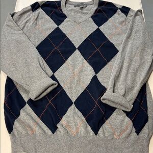 Old Navy Gray and Navy Argyle V Neck Sweater Men’s SzXL